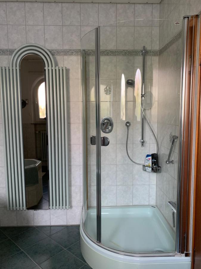 Haus Am Pfingstborn Appartement Ober-Mörlen Buitenkant foto
